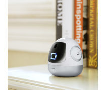 布丁女孩 智能语音机器人的温馨陪伴